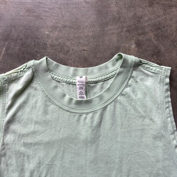 Lululemon All Yours Crop Tank Top Women's 2 Light Green Pima Sleeveless Athletic - Picture 2 of 9